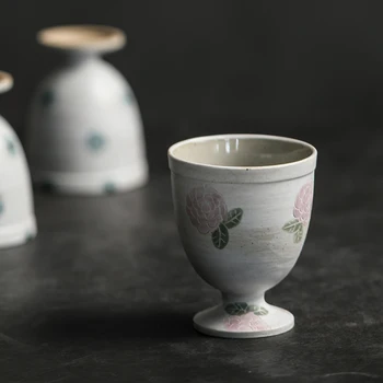 O estilo japonês de vinho de vidro pintadas a mão de grés cálice de vinho branco de vidro restaurante requintado pequeno copo de chá de flor padrão